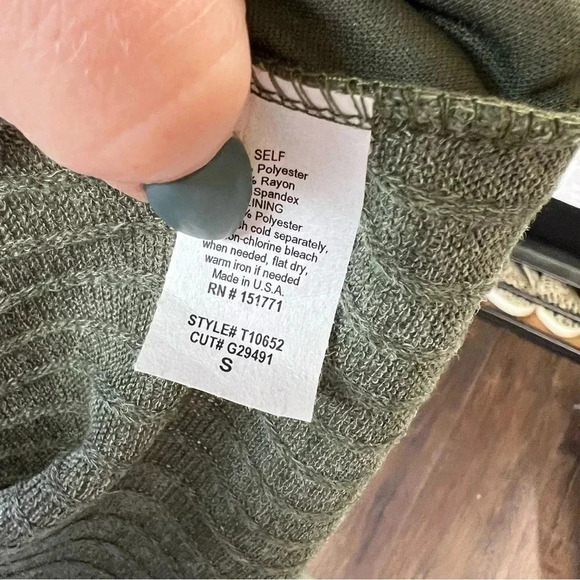 Gilli green ribbed Kristi Blouse SZ SM - Picture 5 of 5